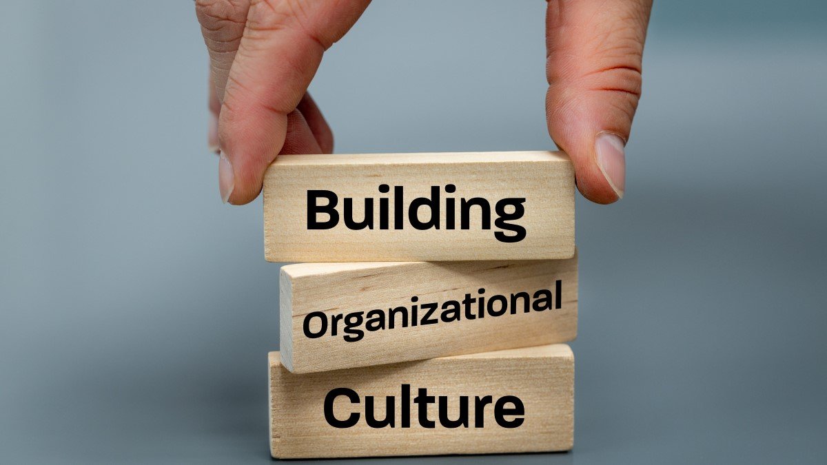 How Summit Consulting transforms corporate culture using the VAKS model