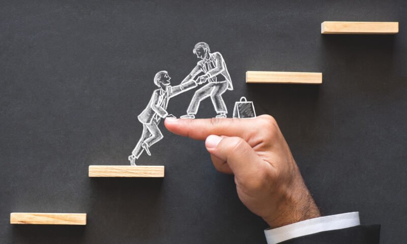 The board’s role in company crises, Leader or spectator?